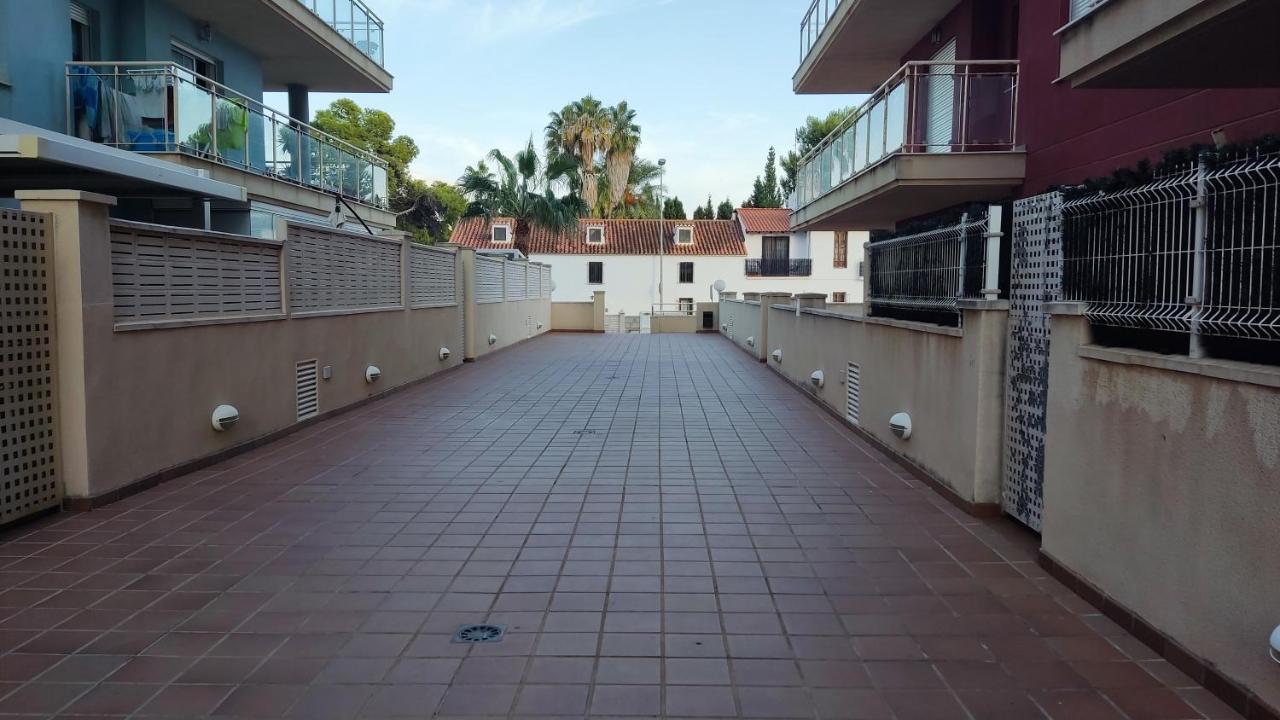 Playa De Canet, Gran Terraza Valencia Exterior photo
